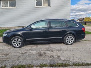 2011 Skoda Superb II, чёрный, 890000 рублей, вид 5