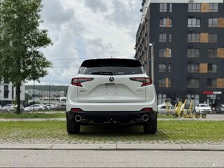 2022 Acura RDX III Рестайлинг, белый, 4300000 рублей, вид 5