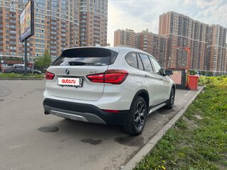 2017 BMW X1 18i sDrive II (F48), белый, 2200000 рублей, вид 3