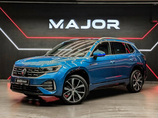 2022 Volkswagen Tayron I Рестайлинг, синий, 3990000 рублей, вид 1