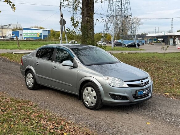 2010 Opel Astra H Рестайлинг, серый