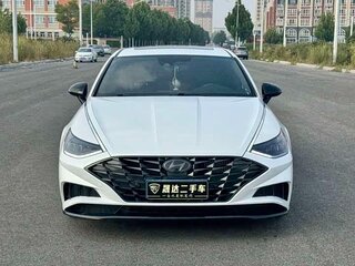 2023 Hyundai Sonata VIII (DN8), белый, 2000000 рублей, вид 3