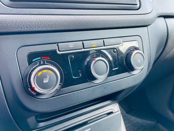2013 Volkswagen Golf Plus II, серый, 980000 рублей - вид 24