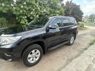 2021 Toyota Land Cruiser Prado 150 Series Рестайлинг 3, чёрный, 8999999 рублей, вид 5