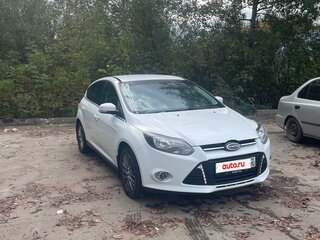 2013 Ford Focus III, белый, 810000 рублей, вид 1
