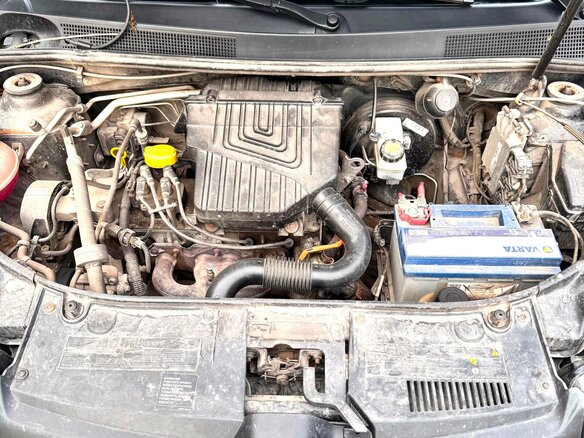 2014 Renault Logan II, чёрный, 585000 рублей - вид 12
