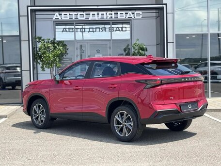2026 Omoda C5 II, красный, 2399000 рублей, вид 4