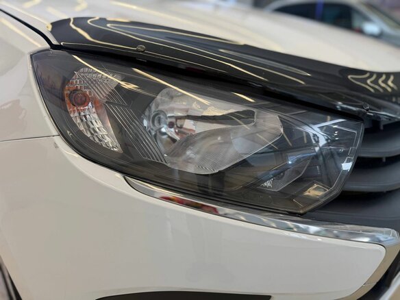 2023 Lada (ВАЗ) Granta I Рестайлинг, белый - вид 13