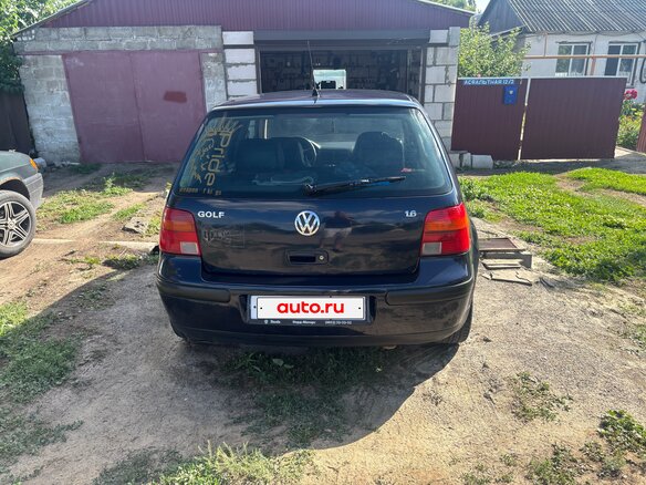 1998 Volkswagen Golf IV, синий, 320000 рублей - вид 1