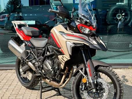 2026 Benelli TRK 702 X, чёрный, 789000 рублей, вид 2