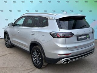 2023 Chery Tiggo 8 Pro e+, серебристый, 2500000 рублей, вид 5