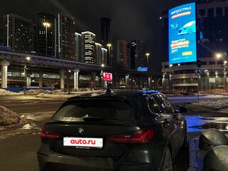 2019 BMW 1 серии 118i III (F40), чёрный, 2200000 рублей, вид 5