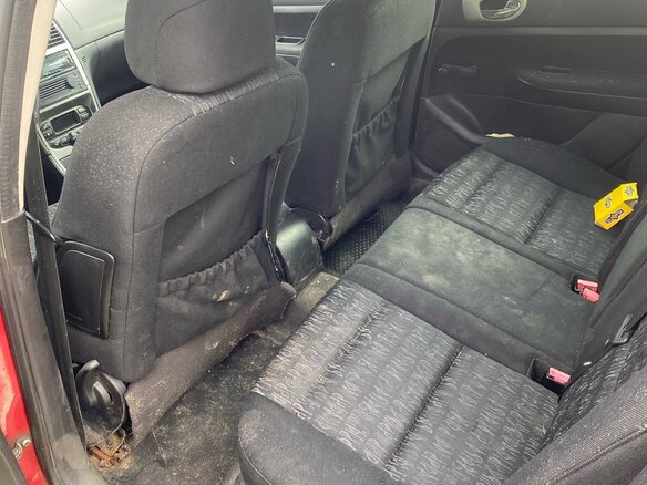 2002 Peugeot 307 I, красный, 105000 рублей - вид 12