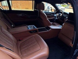 2020 BMW 7 серии Long 750Ld xDrive VI (G11/G12) Рестайлинг, серый, 8640000 рублей, вид 5