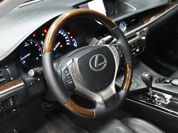 2013 Lexus ES 250 VI, коричневый, 2250000 рублей - вид 22