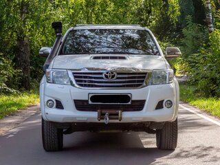 2013 Toyota Hilux VII Рестайлинг, белый, 2510000 рублей, вид 2