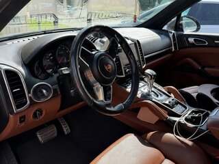 2017 Porsche Cayenne GTS II Рестайлинг (958), серый, 4500000 рублей, вид 5
