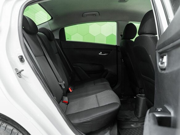 2019 Kia Rio IV, белый - вид 11