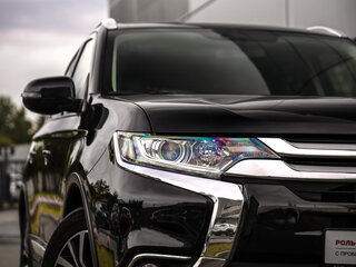 2016 Mitsubishi Outlander III Рестайлинг 2, чёрный, 1969777 рублей, вид 2