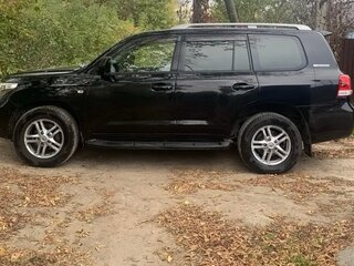 2011 Toyota Land Cruiser 200 Series, чёрный, 3300000 рублей, вид 3
