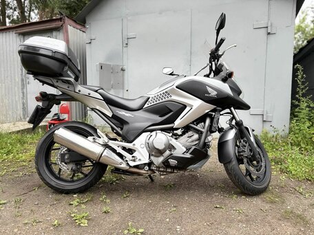 2013 Honda NC 700X, серебристый, 499000 рублей, вид 2