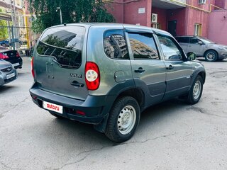 2013 Chevrolet Niva I Рестайлинг, серый, 555000 рублей, вид 4