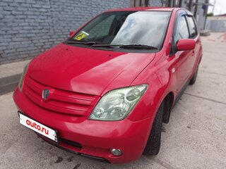 2004 Toyota Ist I, красный, 525000 рублей, вид 2