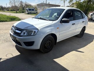 2015 Lada (ВАЗ) Granta I, белый, 450000 рублей, вид 2