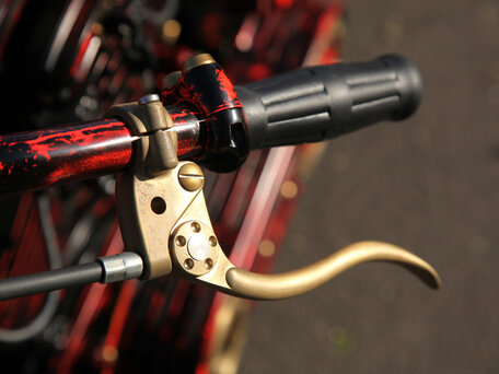 2011 Harley-Davidson CVO Limited, красный, 6000000 рублей, вид 2