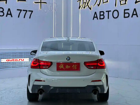 2023 BMW 1 серии 120i III (F52) Рестайлинг, белый, 1700000 рублей, вид 4