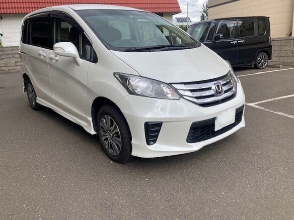 2016 Honda Freed I Рестайлинг 2, белый, 887000 рублей - вид 2