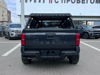 2025 Toyota Tacoma IV, серый, 7250000 рублей, вид 5