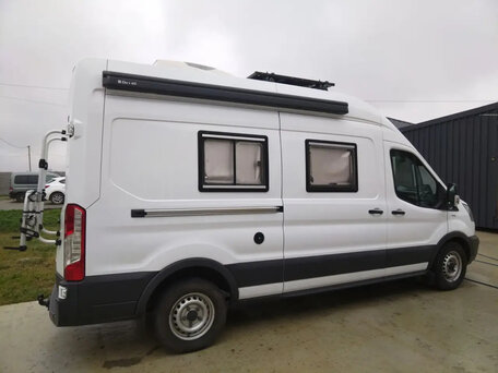 2017 Ford Transit, белый, 5500000 рублей, вид 3