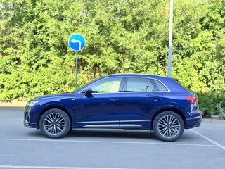 2022 Audi Q3 35 TDI II (F3), синий, 4250000 рублей, вид 4