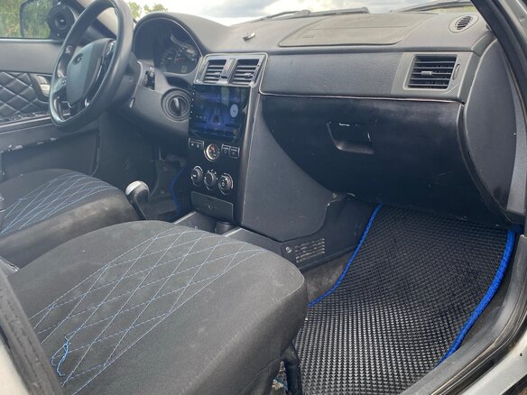 2010 Lada (ВАЗ) Priora I, серебристый, 275000 рублей - вид 6