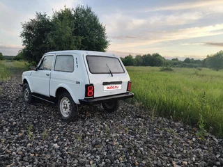 1997 Lada (ВАЗ) 2121 (4x4) I Рестайлинг, белый, 120000 рублей, вид 3
