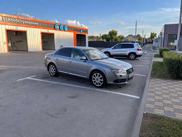 2007 Audi A4 III (B7), серый, 520000 рублей