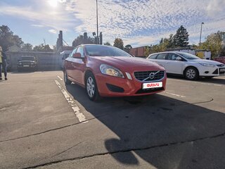 2013 Volvo S60 II Рестайлинг, красный, 1250000 рублей, вид 4