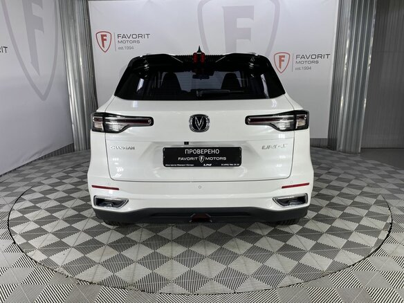 2024 Changan UNI-S I, белый, 2050000 рублей - вид 2