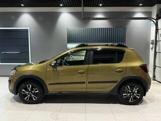 2016 Renault Sandero Stepway II, зелёный, 690000 рублей, вид 3