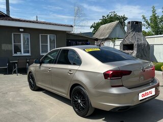 2020 Volkswagen Polo VI, коричневый, 1600000 рублей, вид 3