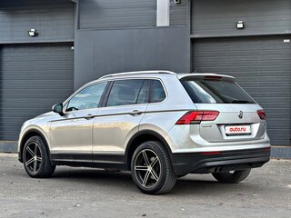 2020 Volkswagen Tiguan II, серый, 2450000 рублей, вид 3