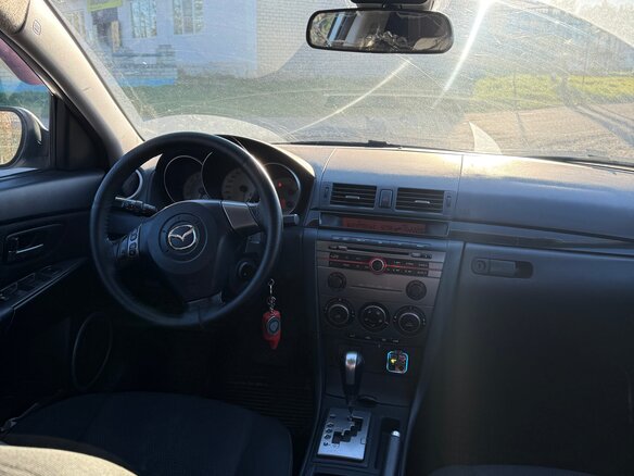 2006 Mazda 3 I (BK), серый, 360000 рублей - вид 9