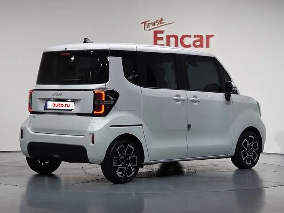 2023 Kia Ray I Рестайлинг 2, белый - вид 3