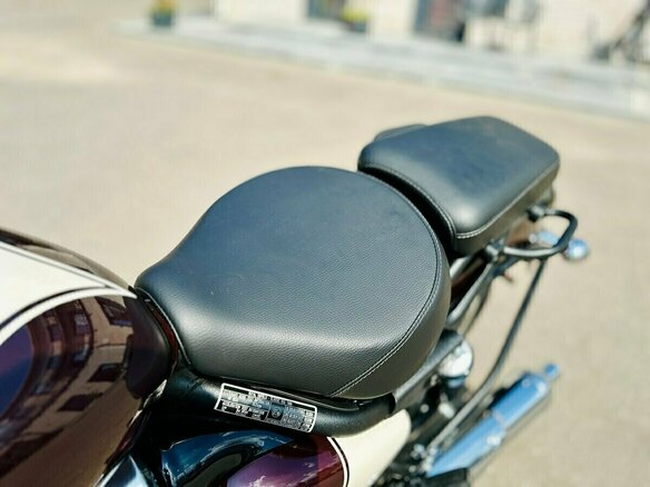 2026 Royal Enfield Classic 650, красный, 703000 рублей - вид 10