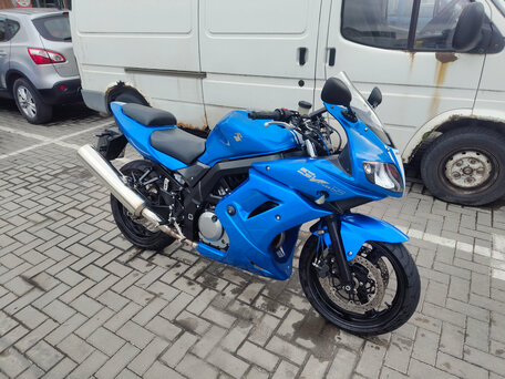 2009 Suzuki SV 650, синий, 335000 рублей, вид 2