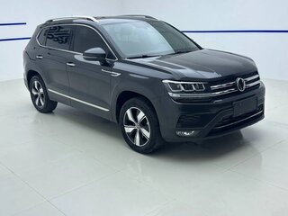 2022 Volkswagen Tharu I, чёрный, 1870000 рублей, вид 1