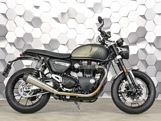 2024 Triumph Speed Twin, серый, 1475000 рублей, вид 3