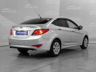 2015 Hyundai Solaris I Рестайлинг, серый, 999000 рублей, вид 5