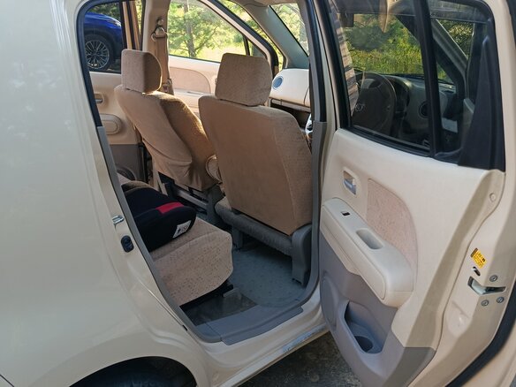2009 Nissan Moco II, бежевый, 500000 рублей - вид 10